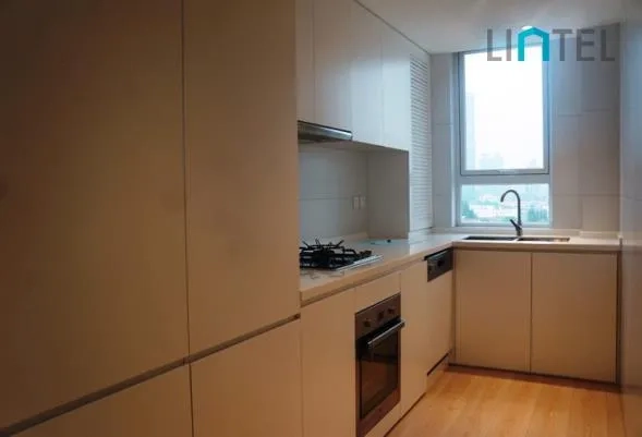 Rm 1201 No 8 Art Apartment(6)