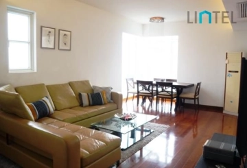 Rm 1201 No 8 Summit Panorama(2)