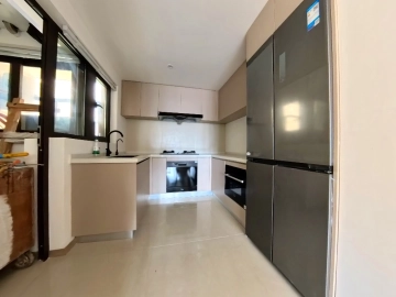 Rm 1202 No 19 Lakeville Regency(4)