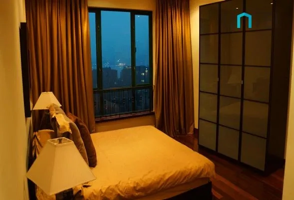 Rm 1202 No 20 Yanlord Garden(5)