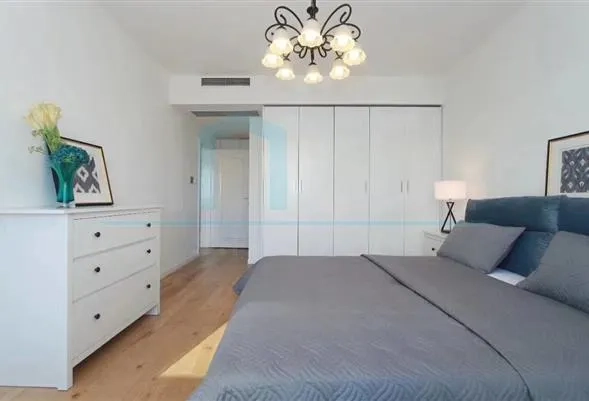 Rm 1202 No 3 Edifice(7)