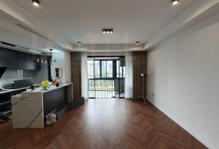 Rm 1203 No 8 Art Apartment