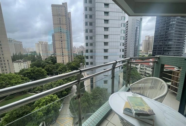 Rm 1208 No 5 Central Residence I(4)