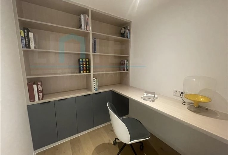 Rm 1208 No 5 Central Residence I(8)