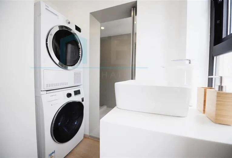 Rm 12A No 1 Grand Plaza(9)