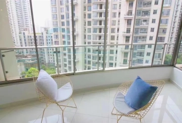 Rm 12B No W1 Top of City(2)