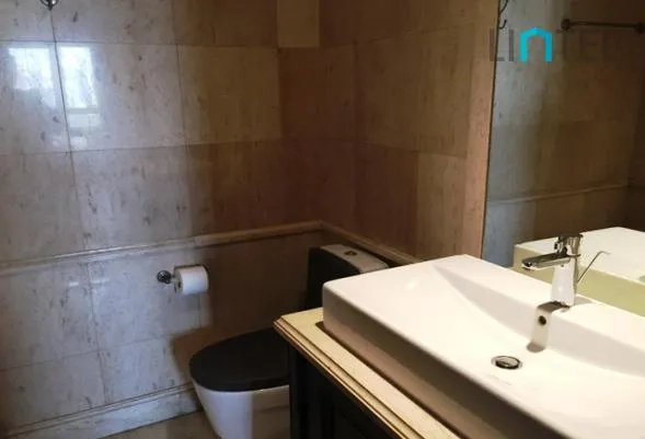 Rm 12C No 2 41 Hengshan Road(11)