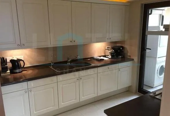 Rm 1304 T18 Luxe Xintiandi(6)