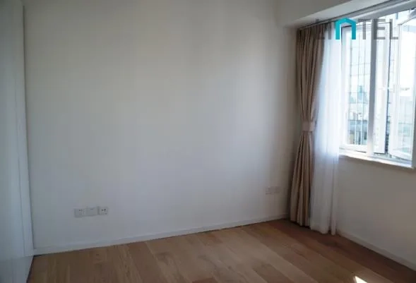 Rm 13A Walton Plaza(11)