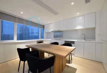 Rm 13A Walton Plaza(4)