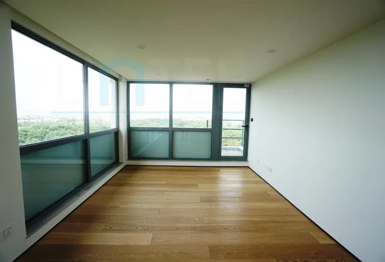Rm 13AB No 31 Sassoon Park(17)