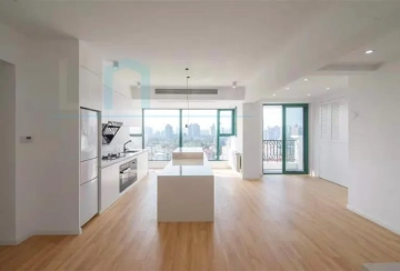Rm 13B No 170 Jiashan Road(5)