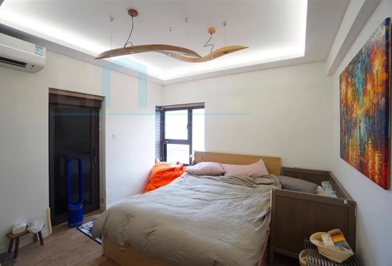 Rm 13E No 3 Ambassy Court(8)