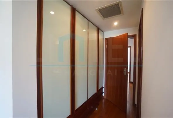 Rm 1402 No 1 Yanlord Garden(8)