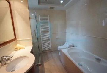 Rm 1402 No 1 Yanlord Garden(9)