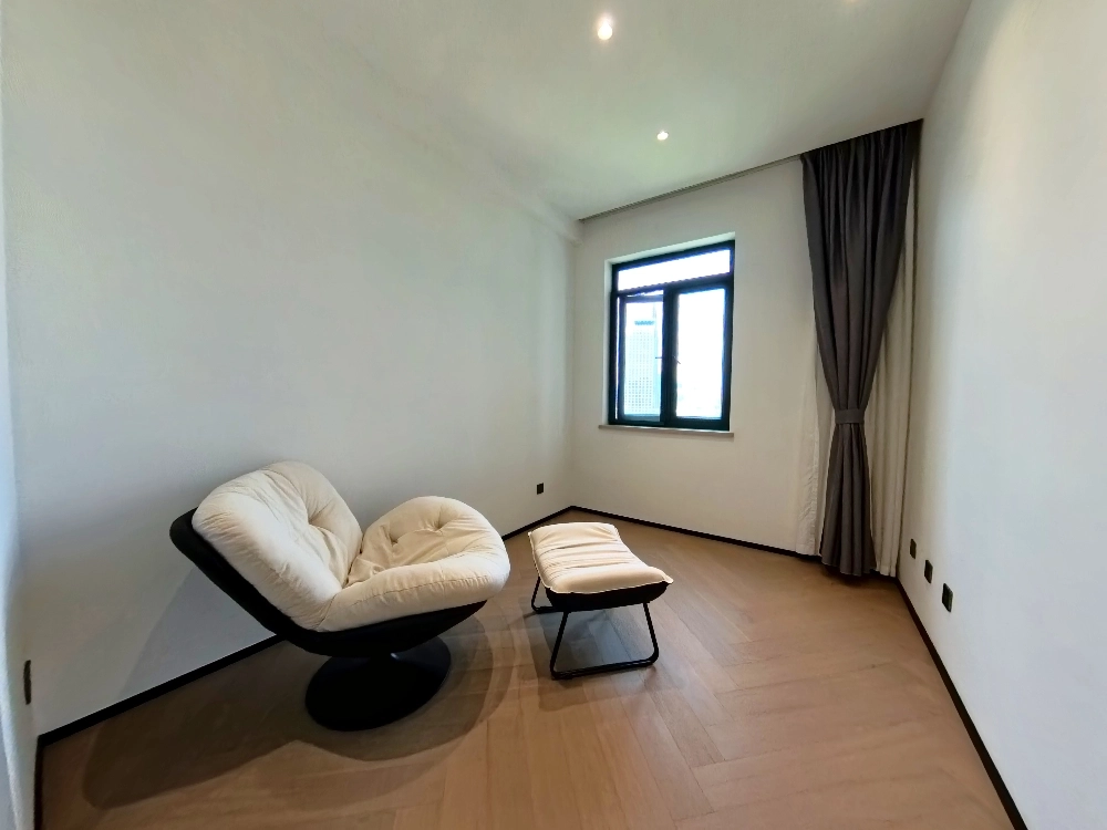 Rm 1402 No 11 Yanlord Garden III(19)