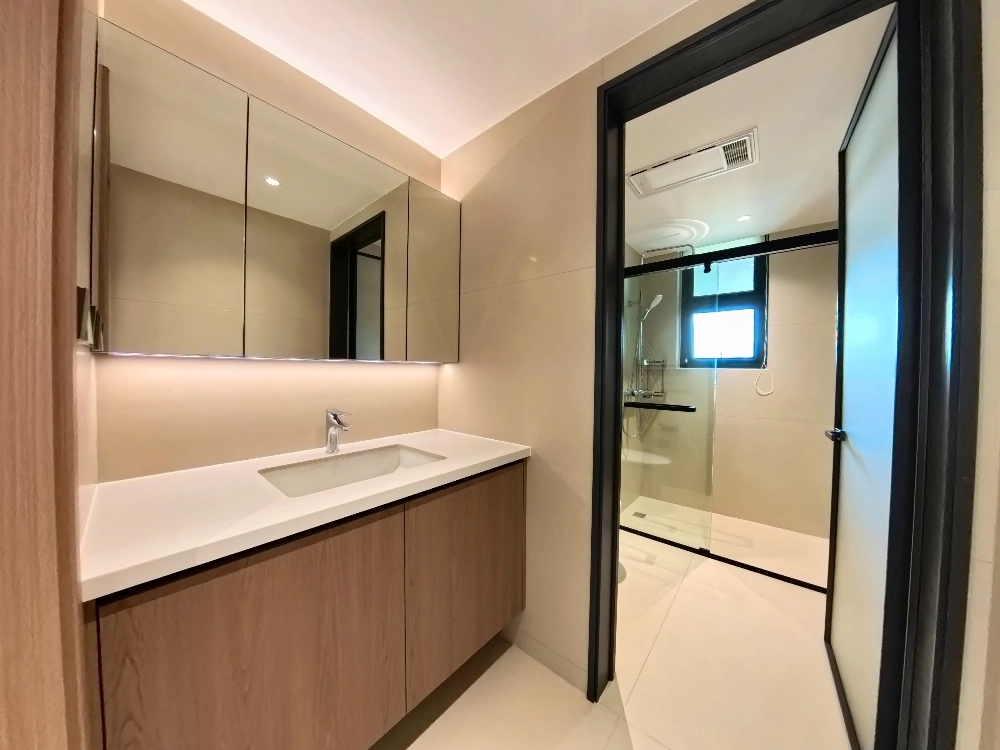 Rm 1402 No 11 Yanlord Garden(17)