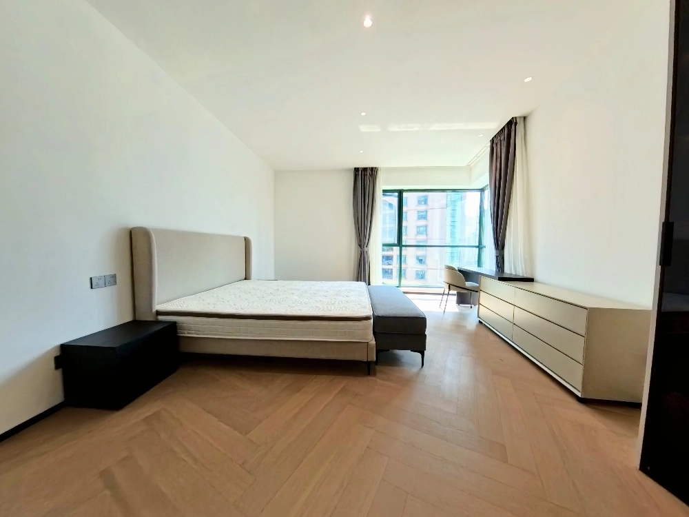 Rm 1402 No 11 Yanlord Garden(10)