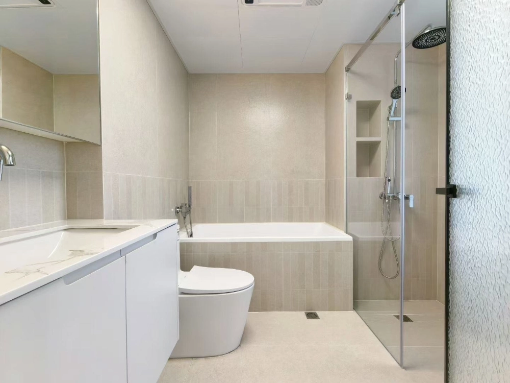 Rm 1402 No 4 Chenning Garden(7)