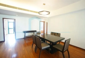 Rm 1402 No 5 Yanlord Garden(2)