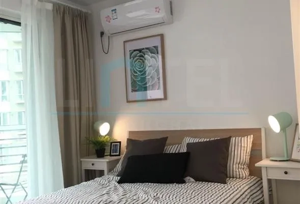 Rm 1403 No 25 First Block Avenue(4)