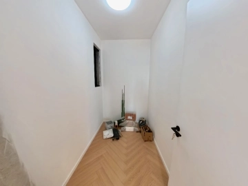 Rm 1403 No 32 Yanlord Garden I & II(17)