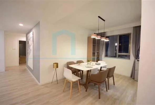 Rm 1403 No 6 La Cite(3)