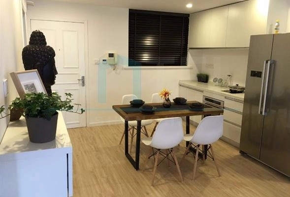 Rm 1404 No 18 Clove Apartment(2)
