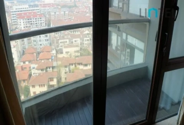 Rm 14D No 1 Palace Court(7)