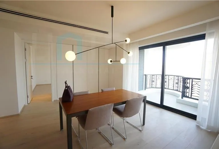 Rm 14E Jing'an Elite Tower(4)