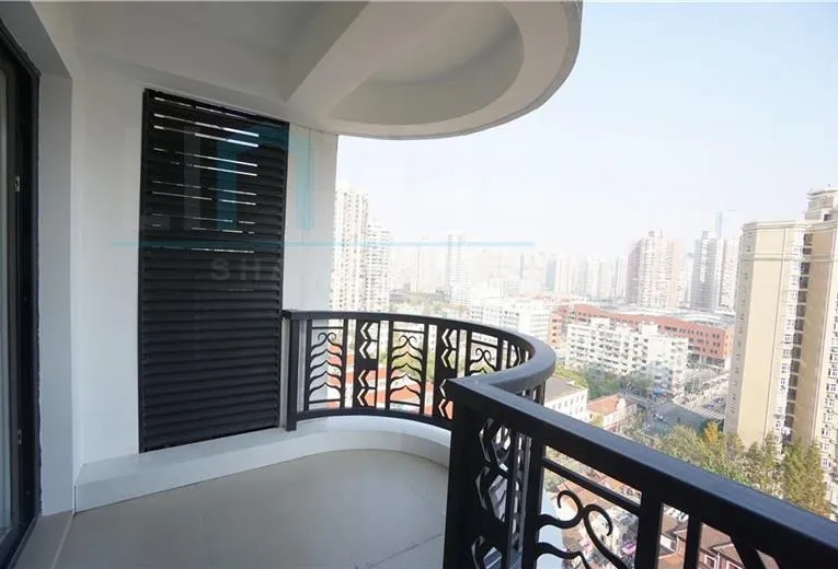 Rm 14E Jing'an Elite Tower(7)