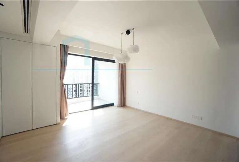 Rm 14E Jing'an Elite Tower(8)