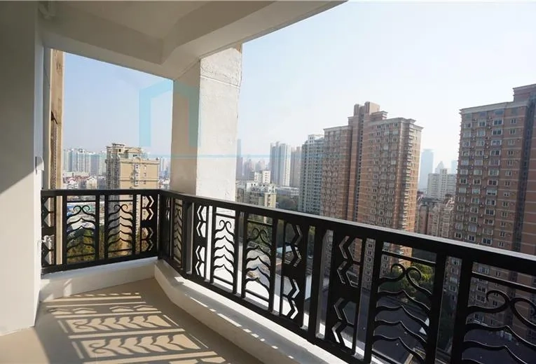 Rm 14E Jing'an Elite Tower(9)