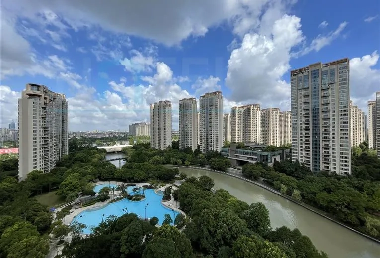Rm 1501 No 16 Yanlord Town(4)