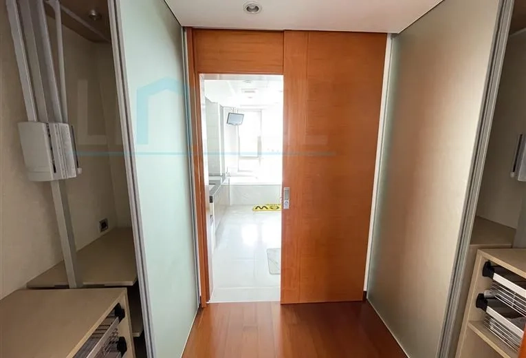 Rm 1501 No 16 Yanlord Town(9)