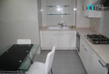 Rm 1502 No 8 Central Park(4)