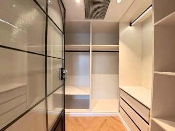 Rm 1503 Bld A Oriental London Plaza(10)