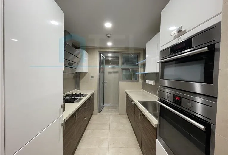 Rm 1503 No 8 Eight Park Avenue(4)