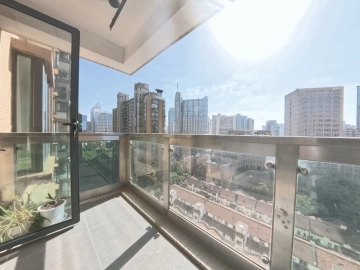 Rm 15A02 No 7 La Doll international(3)