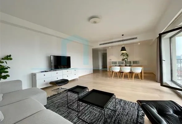 Rm 15B No 1 41 Hengshan Road(3)