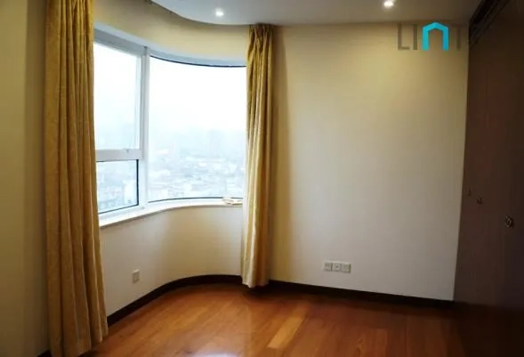 Rm 15C Gallery Tower(14)
