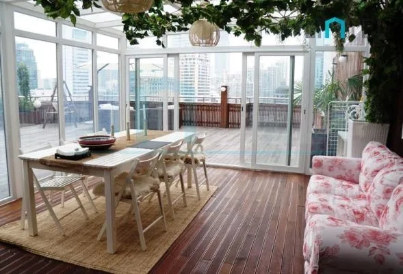 Rm 15C No 1 Weihai Court(3)