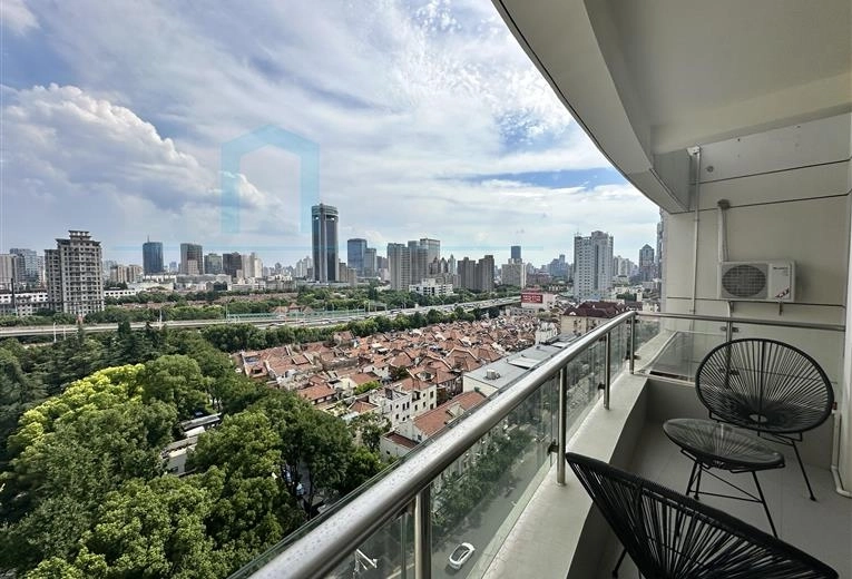 Rm 15C No D1 Top of City(2)
