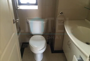 Rm 15D No 1 Ambassy Court(6)