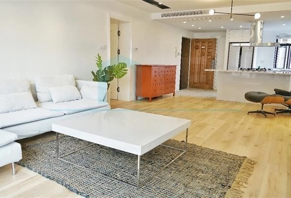 Rm 15D No 1 Grand Plaza(3)