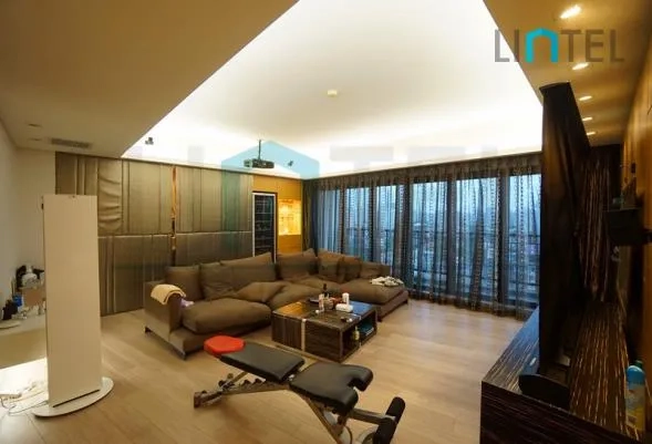 Rm 15D No 2 41 Hengshan Road