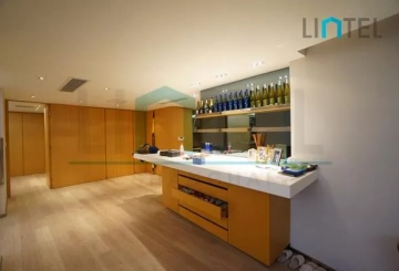 Rm 15D No 2 41 Hengshan Road(3)
