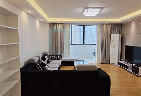 Rm 15E Lane 373 Jiangning Road