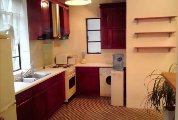 Rm 16 No 1356 Middle Huaihai Road(4)