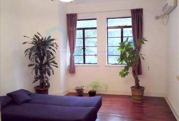 Rm 16 No 1356 Middle Huaihai Road(6)